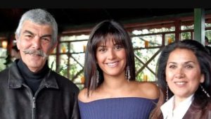 Bergüzar Korel’den Anneleri Hülya Darcan’a Özel Paylaşım: Çok Güzelsin Annem