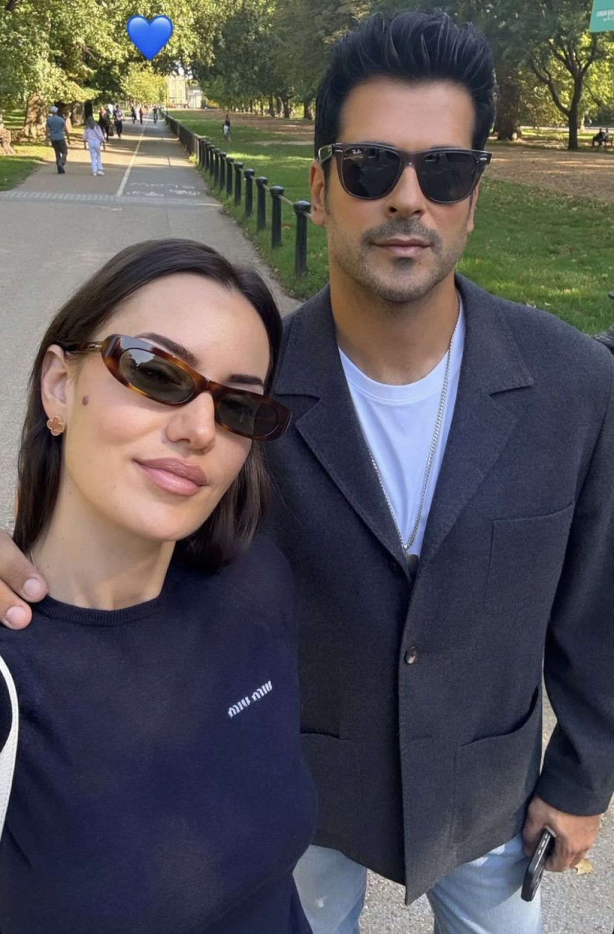 Burak Özçivit Boşanma İddialarına Ateş Püskürdü: Gerçekleri Açıklıyor