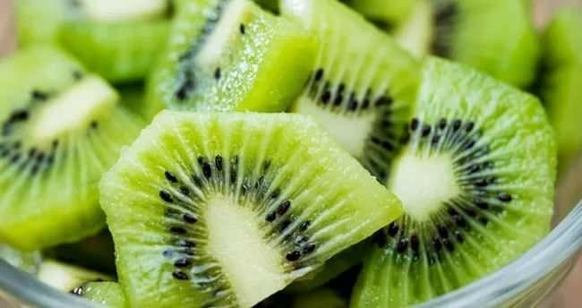 Canan Karatay'dan Hollywood Yıldızlarının Gençlik Sırrını Keşfedin!