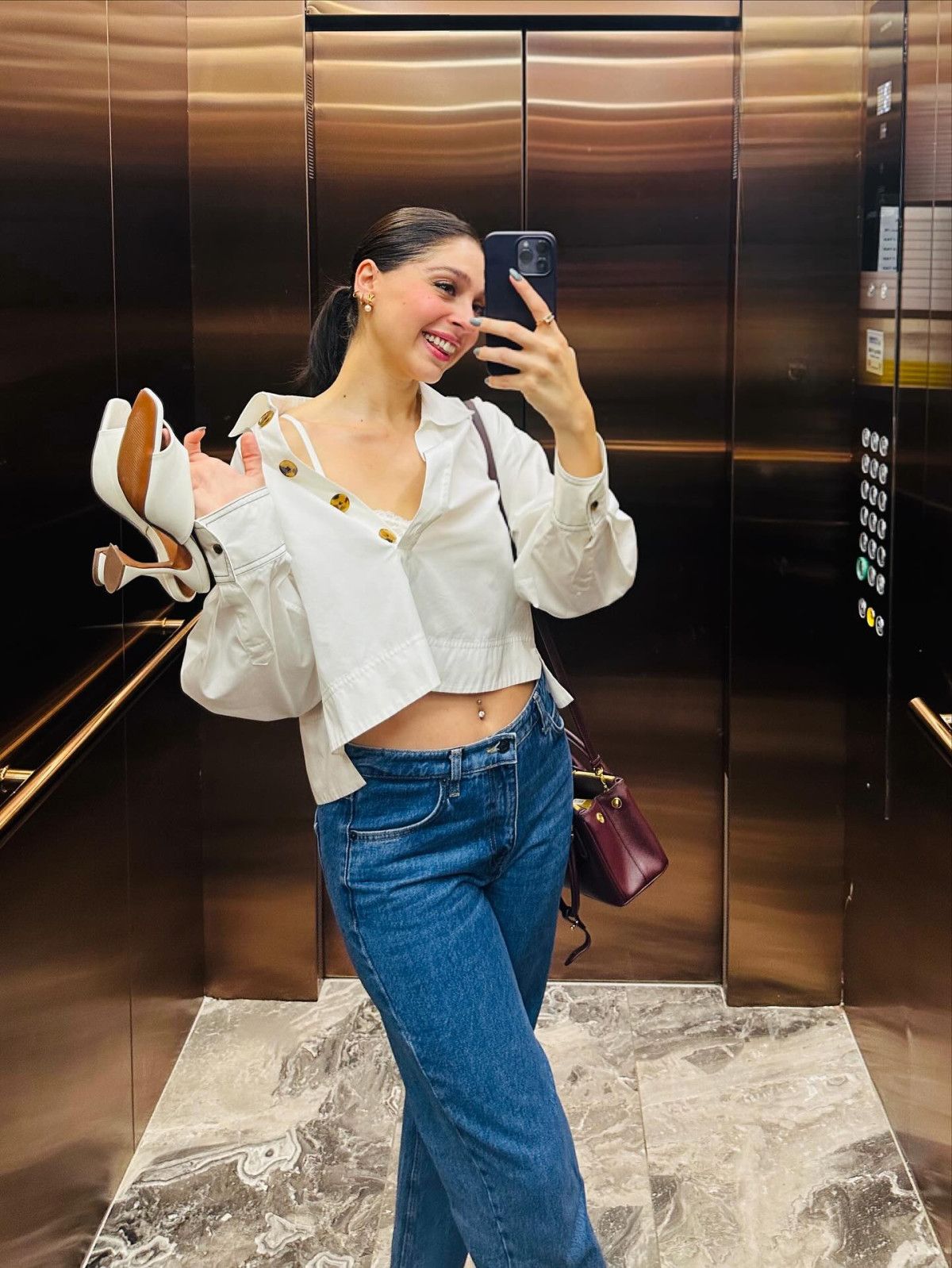 Cemre Baysel'in Blok3 Aşkı İddiasıyla Son Pozlarına Büyük İlgi