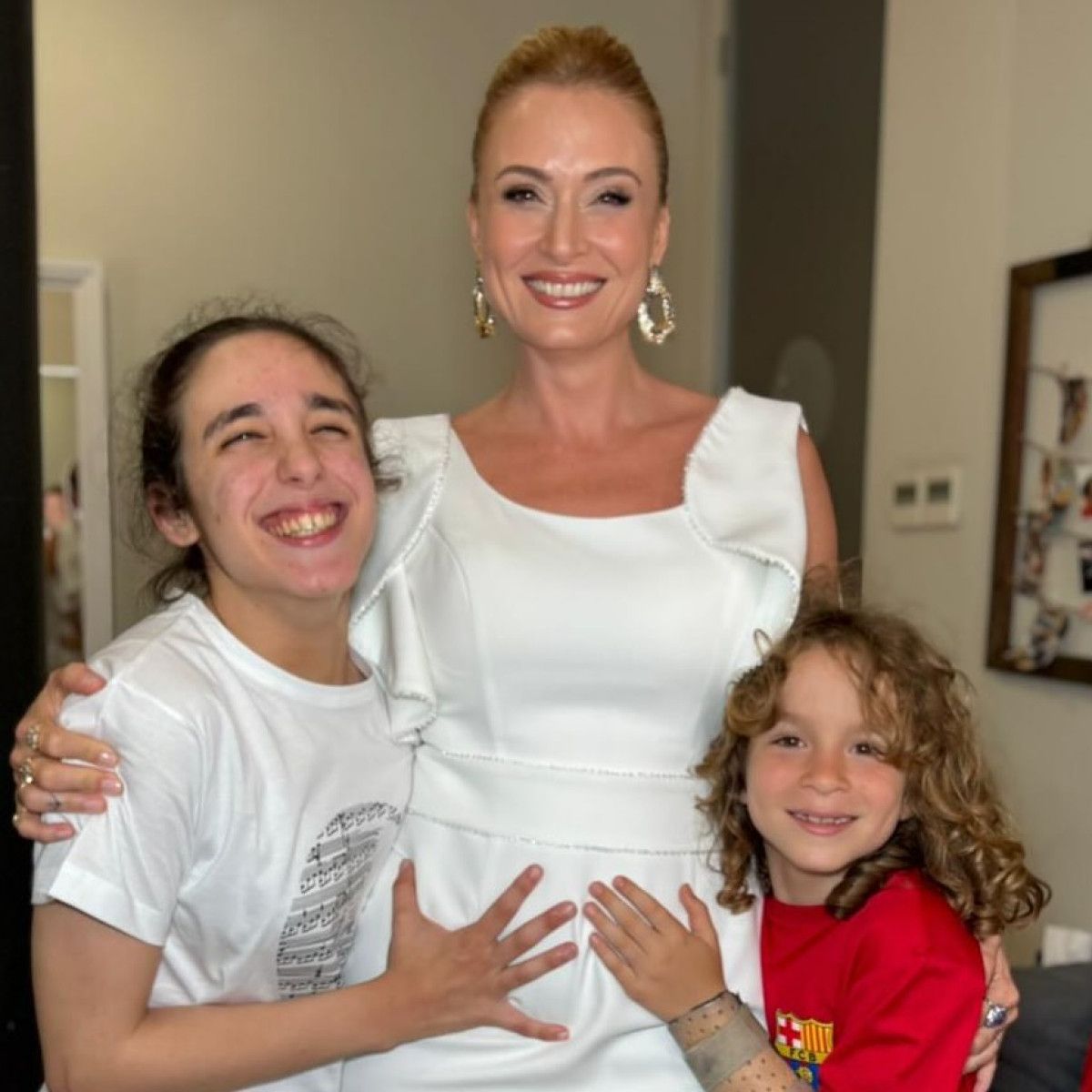 Felsefi Yaklaşımlarla Güçleniyor