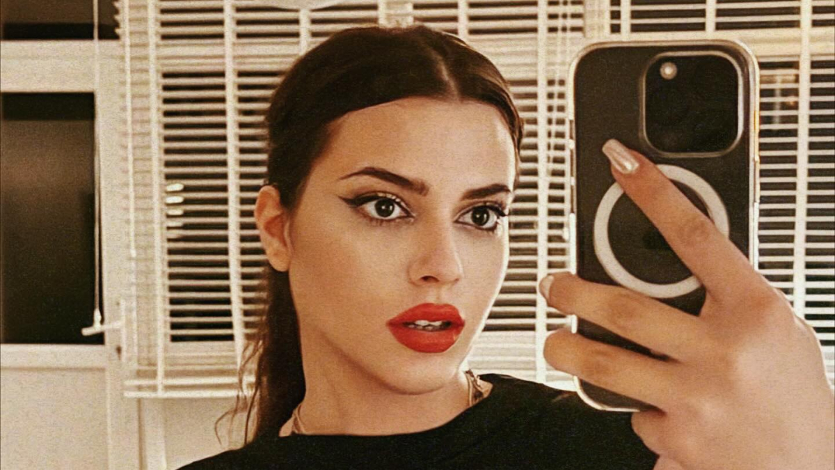 Sosyal Medyada Aşk Dalgası