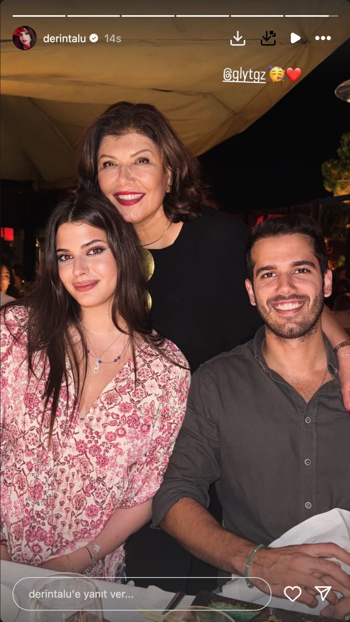 Derin Talu'nın Sevgilisinin Ailesiyle Tanışması ve Müstakbel Kayınvalideyle Pozlar