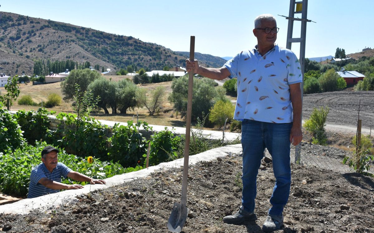 Geleceğe Dair Pişmanlık Duymuyor