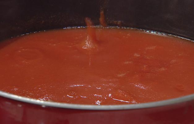 Evde Kışlık Domates Sosu Yapımı: Adım Adım Rehber