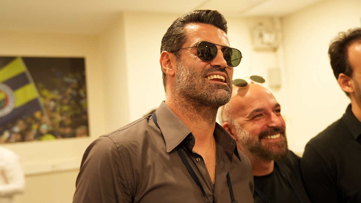 Fenerbahçe Başkanlık Seçimi: Ünlü İsimler de Katıldı ve Oylarını Kullandı