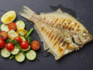 Fırında Sebzeli ve Lezzetli Kalkan Balığı Tarifi