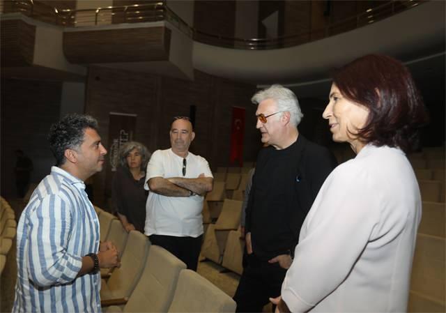 Gaziantep'te Devlet Tiyatroları Genel Müdürü Karadağlı: Herkes İşinin Ehli