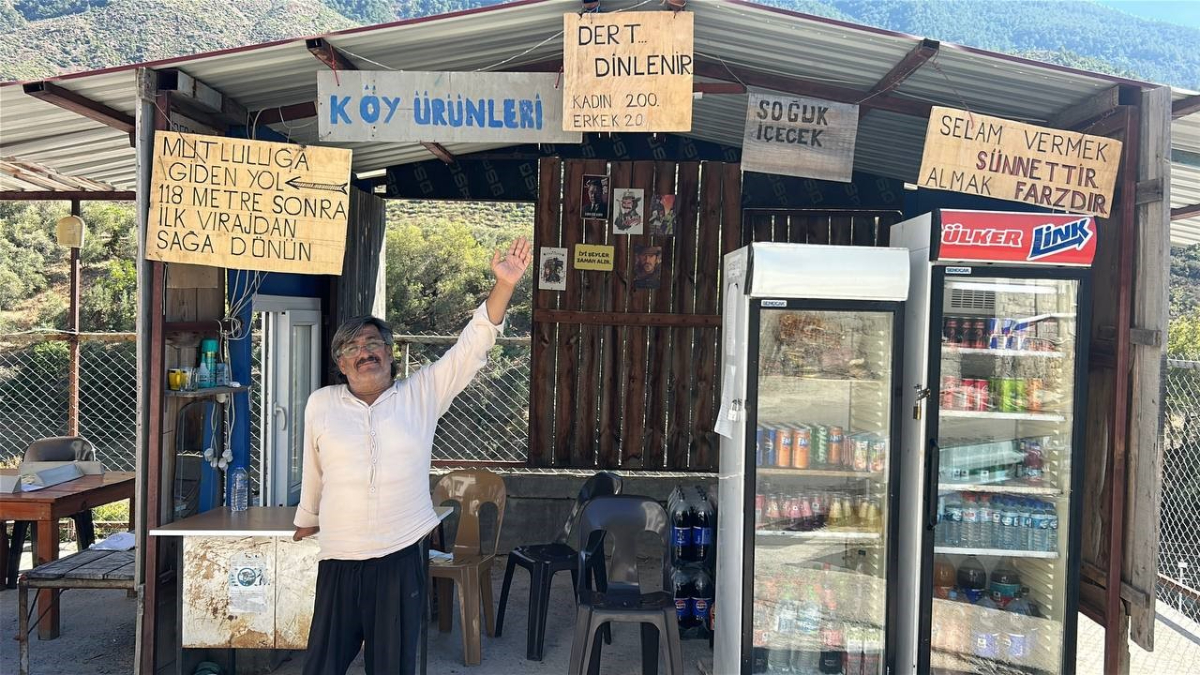 Mizahi Yaklaşım ile İnsanların Gününe Neşe Katmak