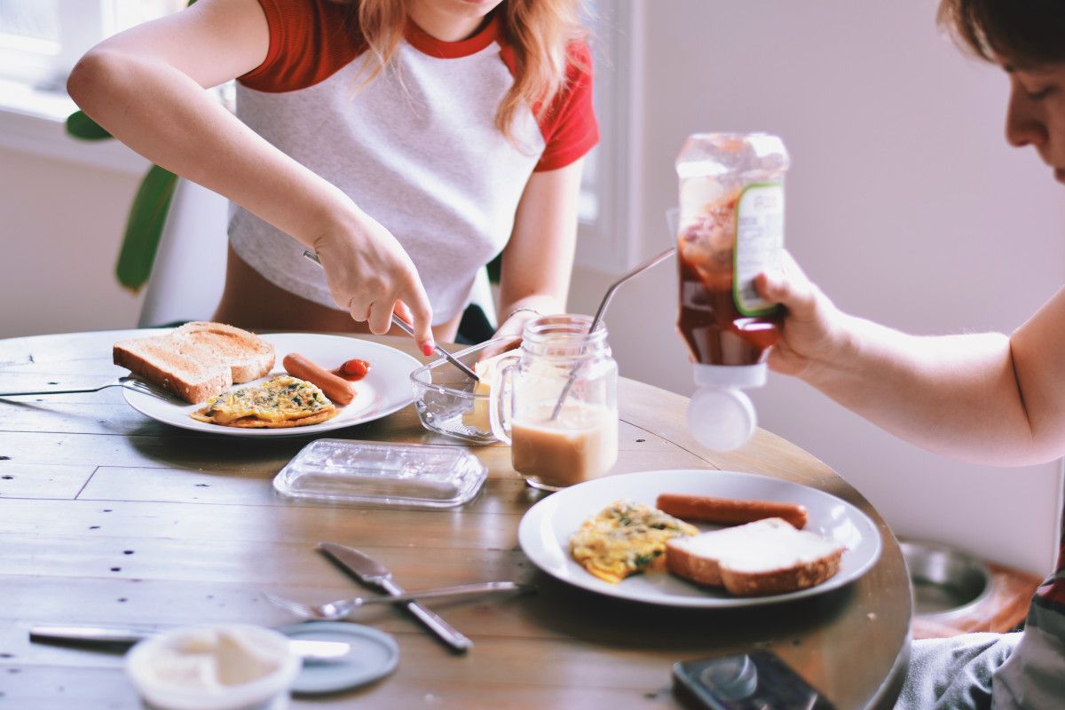 2. Gizli Şeker İçeren Gıdaları Tüketmek