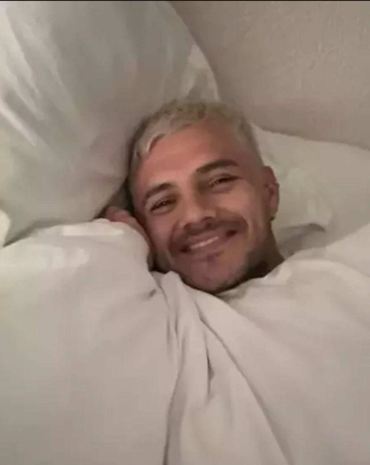 Icardi ve China Suarez Aşk Videosu Yayında: Sosyal Medyada Yorumlar Yağdı