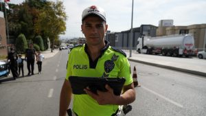 İstanbul’da Gündüz Polis, Akşam Boksörlüğüyle Tanınıyor