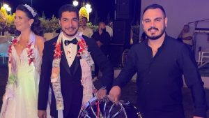 İzmir Düğününde Sürpriz Hediye: Gelin ve Damat İçin Jant Takma Macerası