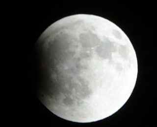 Kanlı Ay Tutulması: 82 Dakikalık Efsane Gözlem Başladı