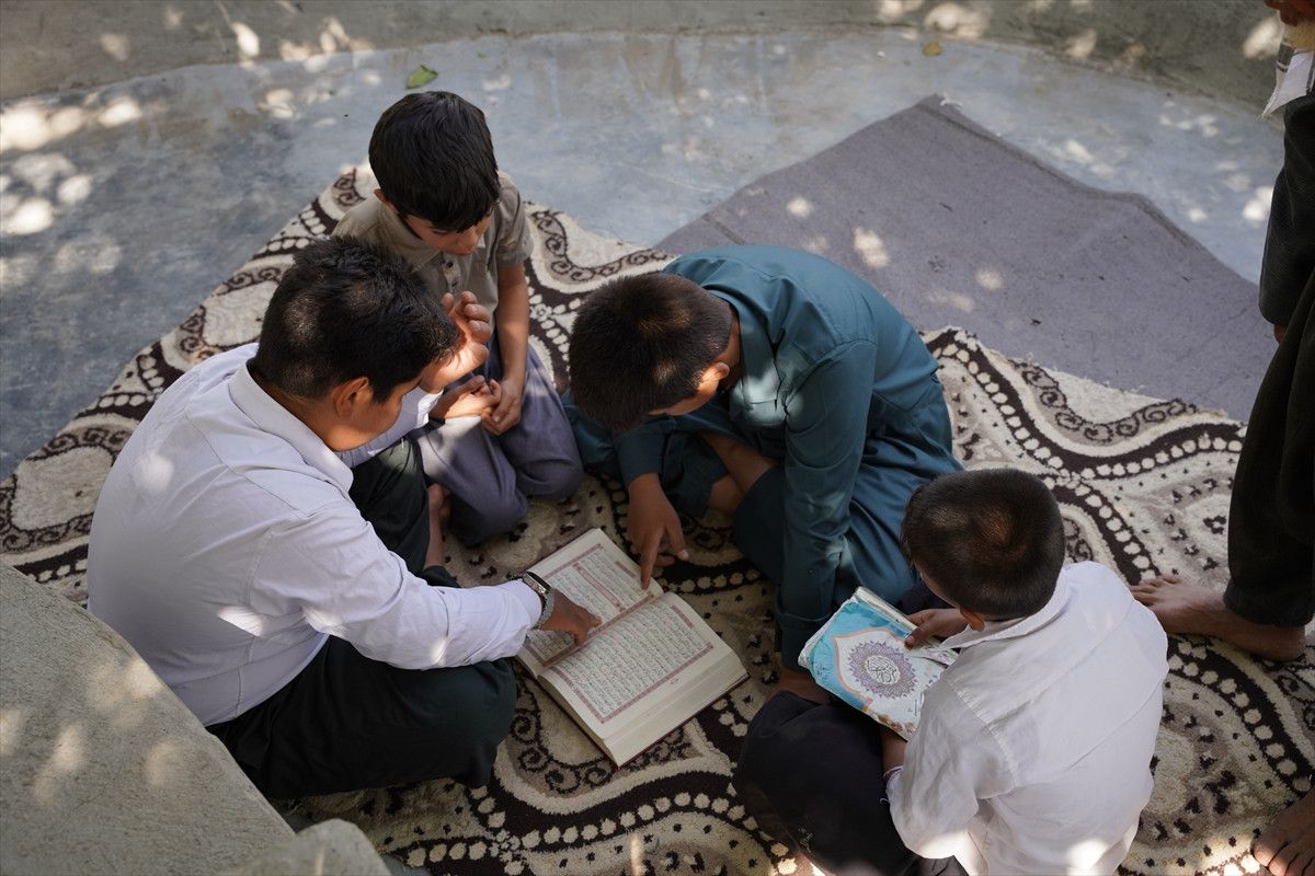 Kerkük Çobanının Çocuklara Kuran-ı Kerim Sevgisi Aşılayan Hikayesi
