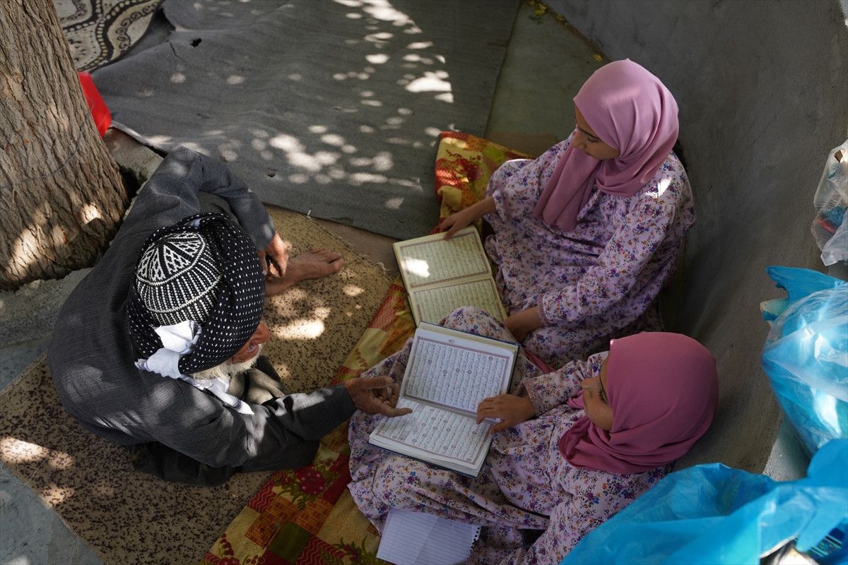 Kerkük Çobanının Çocuklara Kuran-ı Kerim Sevgisi Aşılayan Hikayesi