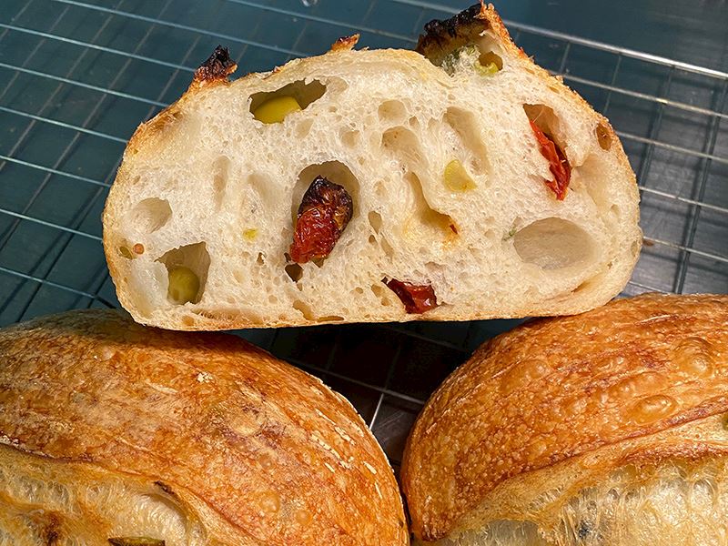 Lezzetli ve Pratik Bir Ekmek Tarifi