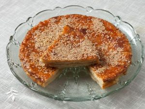 Lezzetli ve Pratik Soğanlı Girit Böreği Tarifi