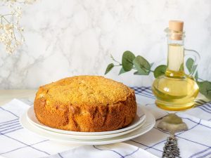 Lezzetli Zeytinyağlı Kek Tarifi: Pratik ve Pamuk Gibi Sonuçlar