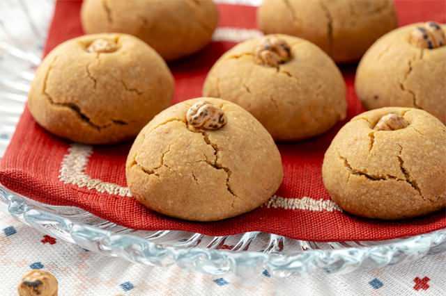 MasterChef Güzide ve Annesinden Nostaljik Leblebi Kurabiyesi Resepti