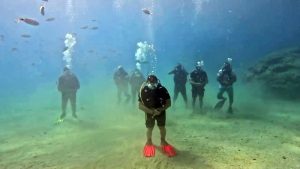 Muğla’da Denizin Derinliklerinde Namaz Kılmanın İlginç Hikayesi