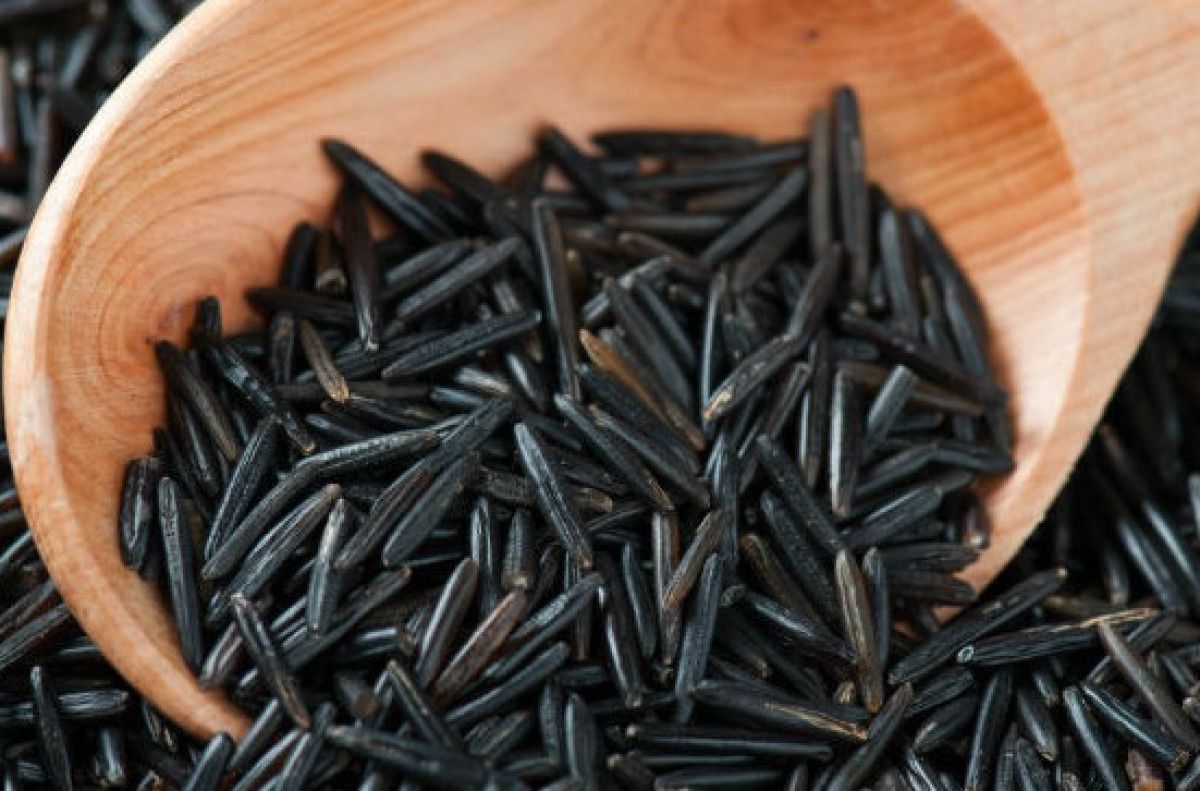 Siyah ve Kırmızı Pirinç