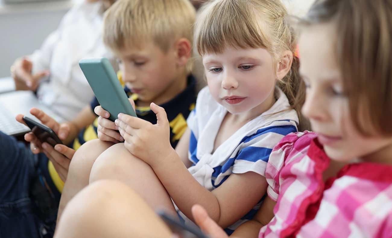 Ekran Kullanımını Kontrol Altına Almak İçin Ailelere Tavsiyeler