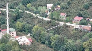 Samsun’da Babasının Vasiyetiyle Camiye Askı Köprü İnşası