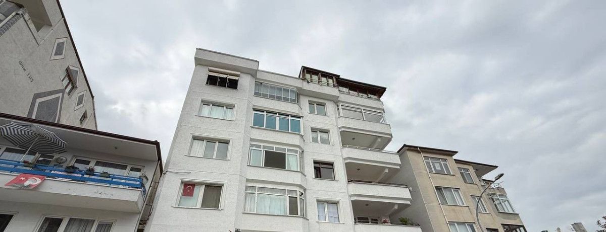 Şarkıcı Güllü'nün Şüpheli Ölümünde Çarpıcı Detaylar ve Emekli Emniyet Müdürünün Açıklamaları