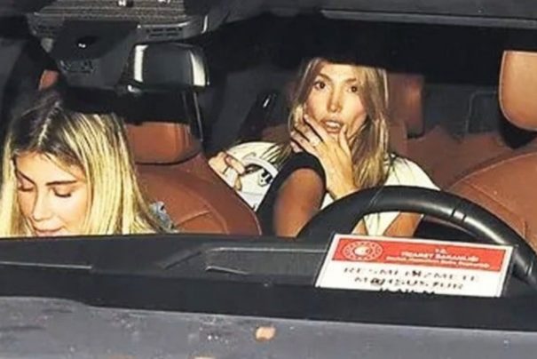 Şevval Şahin’in İstanbul Gecelerinde Resmi Araçla Keyifli Anları