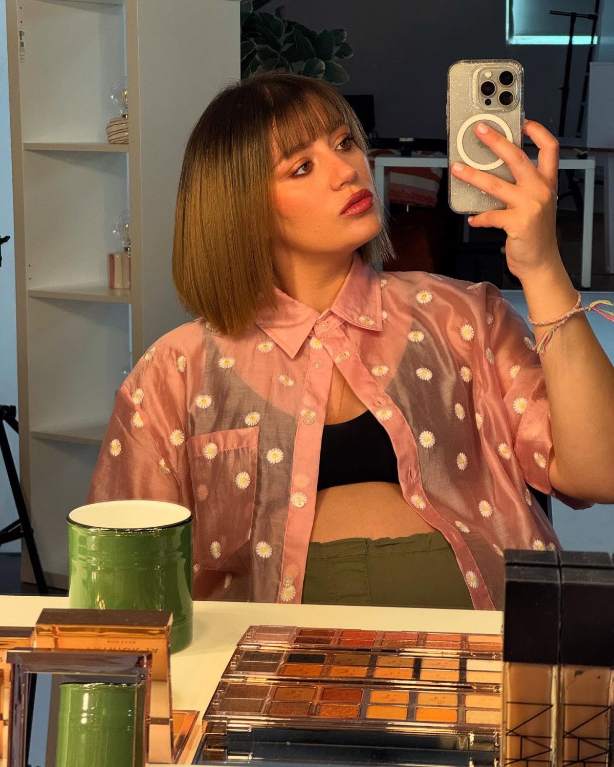 Taze Anne Gizem Karaca'dan 8. Evlilik Yıldönümüne Özel Romantik Kutlama: İyi Ki Sen Sevgilim