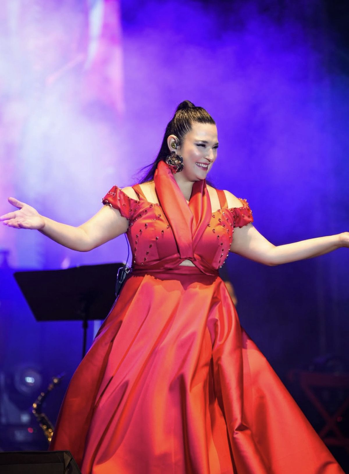 Tuğçe Kandemir Sahnede Düşme Anıyla Gündemde