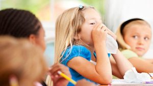 Uzman Uyarısı: Bu Semptomlar Varsa Çocuklarınızı Okula Gondermeyin