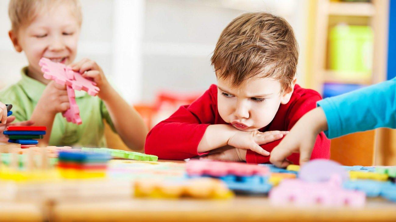 Veliler Dikkat! Uzmanın Uyarısı: Okul Kaygısı ve Ayrılık Anksiyetesine Dönüşmeden Önlemler