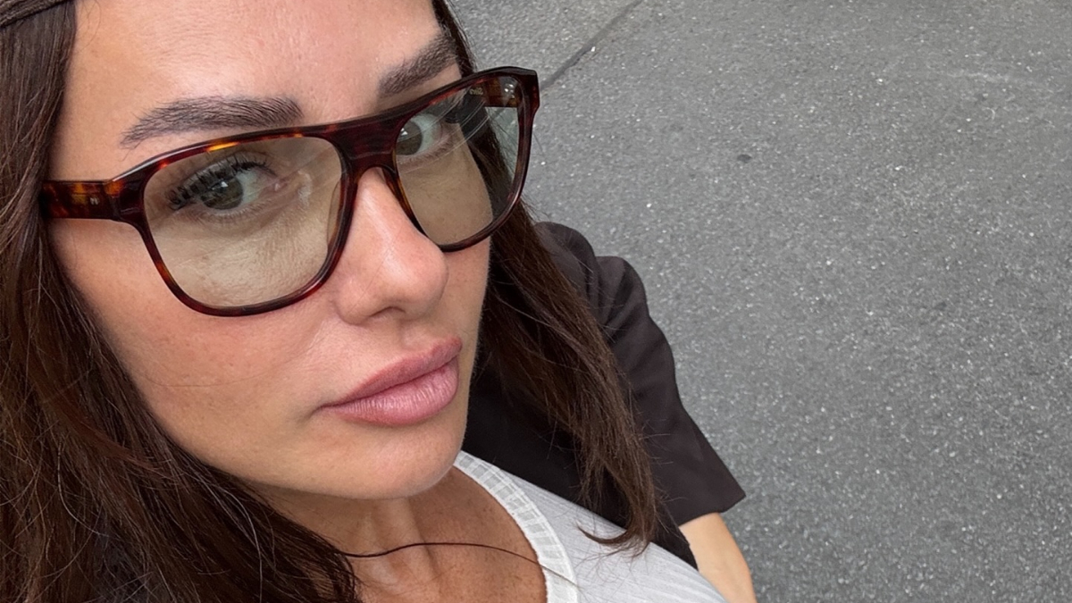 Yasemin Ergene'nin Boşanma Kutlaması ve Almanya'daki Yeni Dönemi