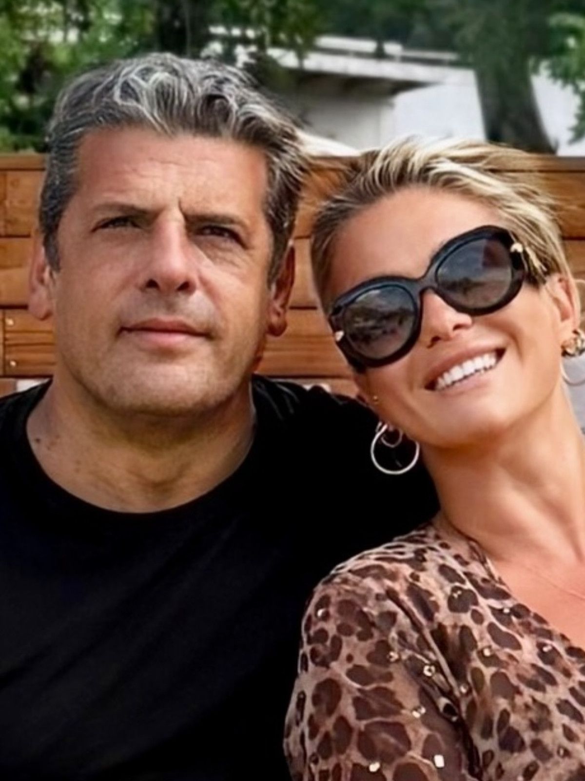 Yeliz Yeşilmen'in Son Paylaşımı Sosyal Medyada Gündem Oldu: Kendini ve Eşini Filtreledi!