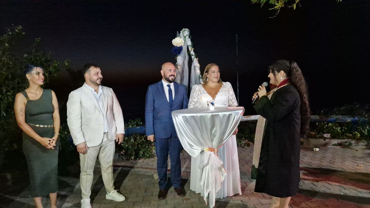 Zonguldak'ta Amerikalı Geline Türk Usulü Düğün Deneyimi