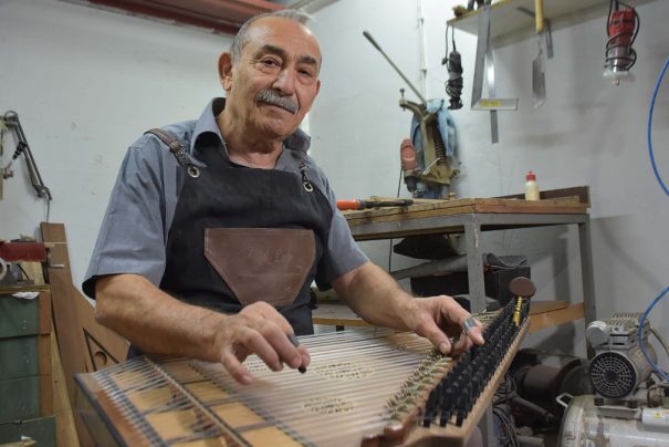İzmir’de Kendine Yönelik Kanun Üretimi: 20 Yıldır Süregelen Bir Hikaye