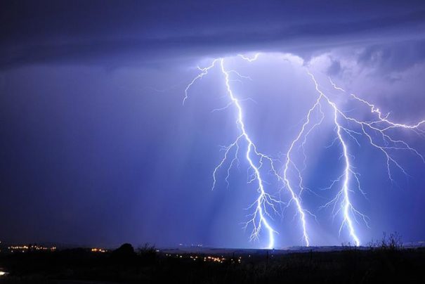 Yağışlı Havalarda Güvende Kalmanın En Etkili Yöntemleri